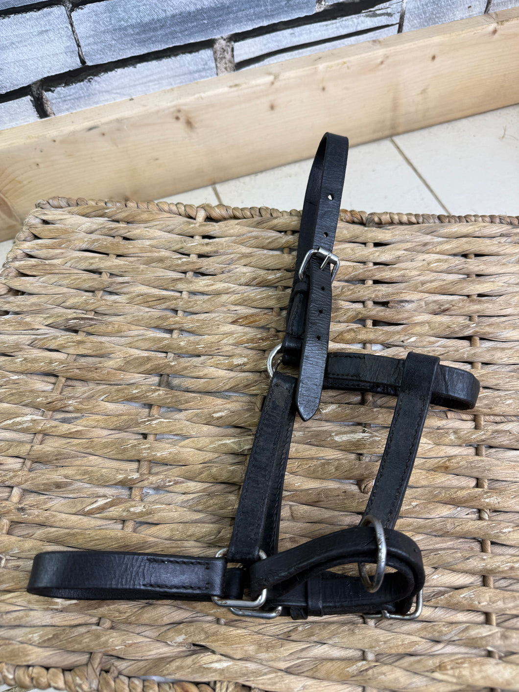 S/H Black Leather Headcollar - Small Pony