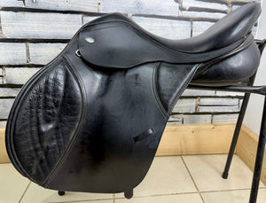 17 1/2” Medium/Changeable Gullet Thorowgood High Wither T6 GP Saddle - Black