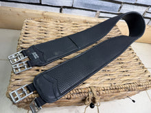 Load image into Gallery viewer, S/H 56” Wintec Elastic Waffle Atherstone Girth - Black