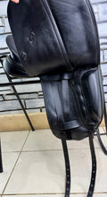 Load image into Gallery viewer, 17 1/2” MW LH Albion SLK Dressage Saddle - Black