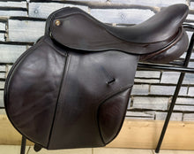 Load image into Gallery viewer, 17” MW Paul Jones Jump Saddle - Brown