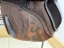 Load image into Gallery viewer, 15 1/2” Wide Excelle/Walsall Riding English Pony GP Saddle - Brown