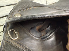 Load image into Gallery viewer, 14” XW Thorowgood Pony Club GP Saddle - Black