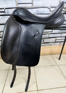 17” Medium/MW Barnsby Dressage Saddle - Black