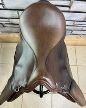 Load image into Gallery viewer, 17 1/2” Wide Eclipse Saddlery English GP Saddle - Brown