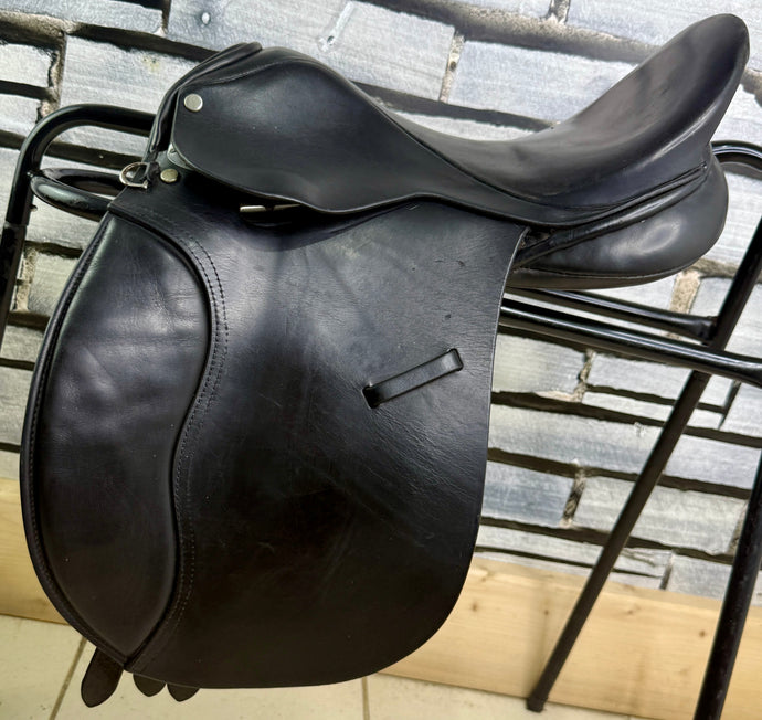 16” Wide M&J Saddlery English GP Pony Saddle - Black