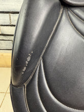 Load image into Gallery viewer, 17” MW/Changeable Gullet Premier Equine Monoflap Dressage Saddle - Black