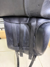 Load image into Gallery viewer, 17” Wide Albion SLK II Ultima LH Dressage Saddle - Adjusta Tree - Black - Flat Tree