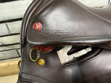 Load image into Gallery viewer, 17” MW-Wide Jeffries Falcon Hawk Event GP Saddle - Brown
