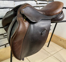 Load image into Gallery viewer, 17 1/2” MW Ideal Impala 1450 Jump Saddle - Brown