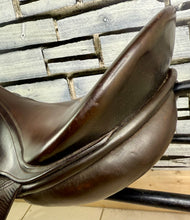 Load image into Gallery viewer, 17 1/2” MW Kieffer GP Saddle - Brown