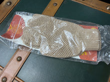 Load image into Gallery viewer, Chester Jeffries Sportac Knitted String Hunting Gloves - Fawn - Mens Medium