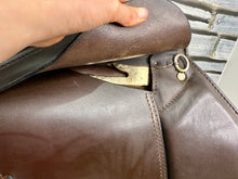 Load image into Gallery viewer, 17 1/2” Medium Silhouette Midas High Wither GP Saddle - Brown