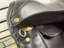 Load image into Gallery viewer, 15” Medium-Wide/XW Equxtra Serpent WH Pony Show Saddle - Changeable Gullet - Brown