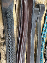 Load image into Gallery viewer, S/H Job Lot x 10 Brownands - Bling/GFS/Plaited - P/Cob/F