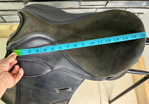 16 1/2” Wide Eclipse Suede & Synthetic GP Saddle - Black