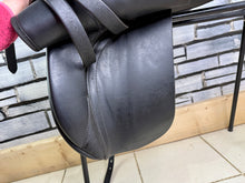 Load image into Gallery viewer, 17” MW Ideal Jessica Dressage Saddle - Black