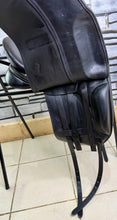 Load image into Gallery viewer, 17” Wide Albion SLK II Ultima LH Dressage Saddle - Adjusta Tree - Black - Flat Tree