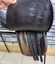 Load image into Gallery viewer, 16” Wide Jeffries Falcon English Pony Saddle - Brown