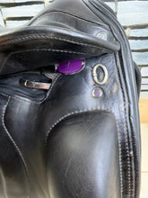 Load image into Gallery viewer, 17” Wide-XW AVA Flair Air Monoflap Dressage Saddle on 17” Panels-Black- Big Blocks