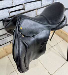 17 1/2” Wide  Black Country Wexford Jump Saddle - Black
