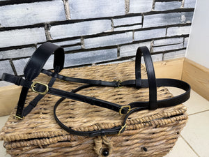 S/H In hand Flat Hunter Showing Bridle -Black/Brass- Full