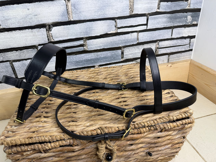 S/H In hand Flat Hunter Showing Bridle -Black/Brass- Full