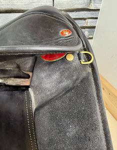 16 1/2” XW Kes English Dressage Saddle - Black