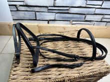 Load image into Gallery viewer, S/H Stubben CTD Flash Competition Bridle - Black - Full
