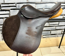 Load image into Gallery viewer, 15 1/2” Wide (Fit 32) Stubben Rex Pony GP/Jump Saddle - Brown