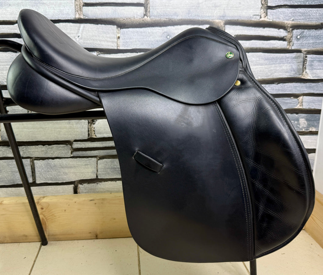 17 1/2-18” Wide Ideal 1350 GP Saddle - Black