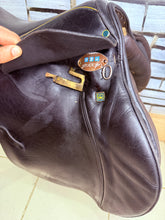 Load image into Gallery viewer, 17 1/2” B/29 (Medium) Stubben Siegfried II Jumping/XC Saddle - Brown