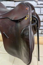 Load image into Gallery viewer, 17” Medium Kings Saddley VSD Saddle - Brown