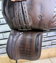 Load image into Gallery viewer, 16” MW Farrington English Pony WH Saddle - Brown
