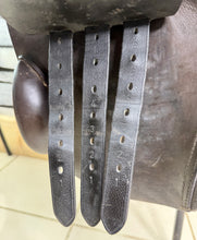 Load image into Gallery viewer, 17” MW Kieffer N. Koof FL Jump Saddle - Brown