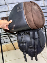 Load image into Gallery viewer, 17” MW/Changeable Gullet Thorowgood Cob Plus GP Saddle - Brown