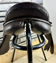 Load image into Gallery viewer, 14 1/2” MW Barnsby GP Saddle - Black