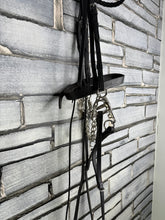 Load image into Gallery viewer, S/H English M&amp;M Complete Pelham Bridle - Black - Pony