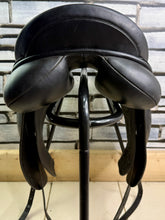 Load image into Gallery viewer, 17 1/2” Wide Cardinel English Dressage Saddle - Black - Flocked - Big Blocks