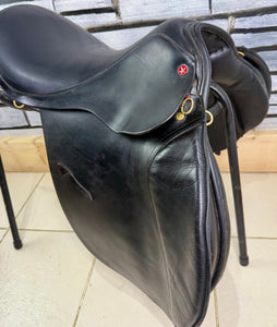 17 1/2” Wide-XW Jeffries Falcon English Event GP Saddle - Black