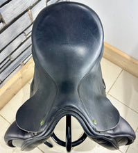 Load image into Gallery viewer, 17” MW Ideal Suzannah Dressage Saddle - Black