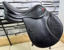 Load image into Gallery viewer, 16 1/2” Changeable Gullet (Medium) Whitaker Barnsley Pony Jumping Saddle - Black