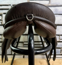 Load image into Gallery viewer, 14” Medium Small Pony Leather GP Saddle - Brown