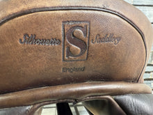 Load image into Gallery viewer, 16 1/2” Wide Silhouette GP Saddle - Brown