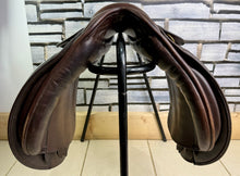Load image into Gallery viewer, 16” MW Farrington English Pony WH Saddle - Brown