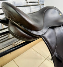 Load image into Gallery viewer, 15” Medium-Wide/XW Equxtra Serpent WH Pony Show Saddle - Changeable Gullet - Brown