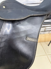 Load image into Gallery viewer, 17” MW Thorowgood Maxam GP Saddle - Black