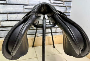 17 1/2” MW Paul Jones GP Saddle - Black