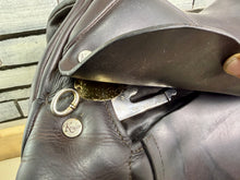 Load image into Gallery viewer, 17 1/2” XW Kruger WH/VSD Working Hunter Cob Saddle -Brown- Extra Wide 4xStraps