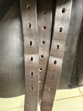 Load image into Gallery viewer, 17” MW Frank Baines Jump Saddle - Brown